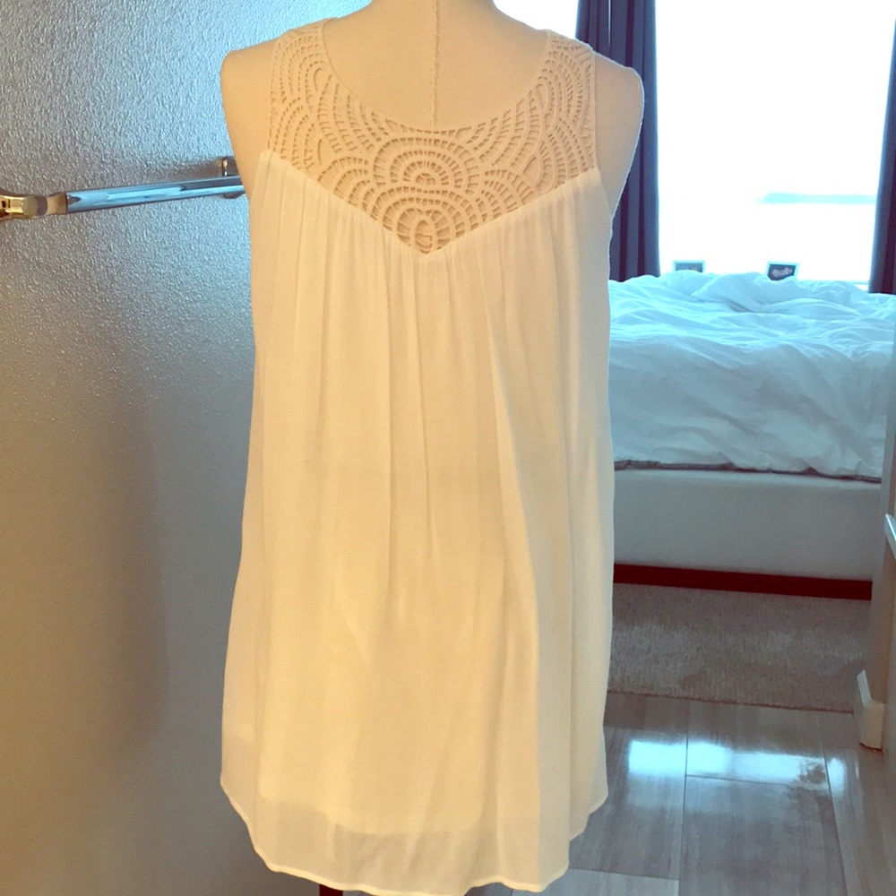 En Creme White tunic